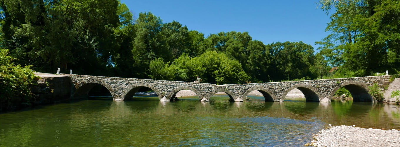 La Cèze, le pont de Rochegude ©Xavier-Borg