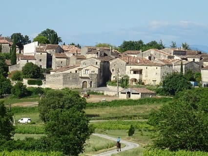 Saint-Privat-de-Champclos ©JF. Raulet